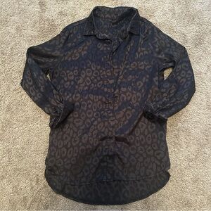 Black satin cheetah button down collared shirt size medium